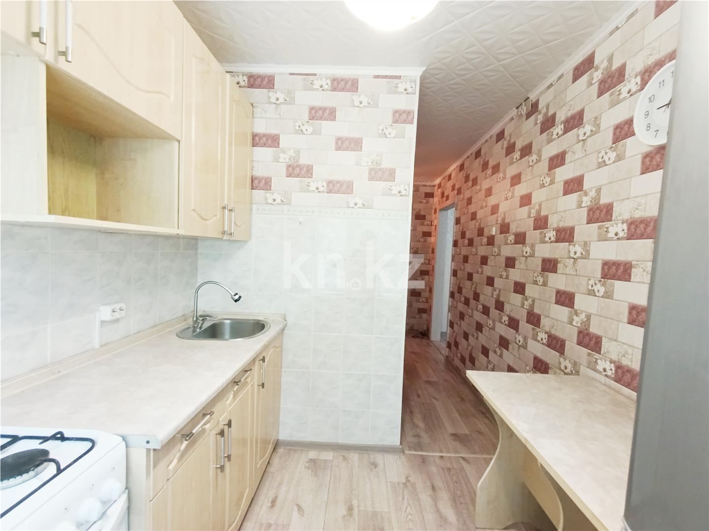 Продажа 3-комнатной квартиры, 48 м², мкр-н 23 в Караганде - фото 3