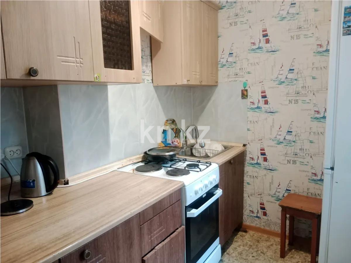 Продажа 2-комнатной квартиры, 45 м², 12 мкр., дом  15 в Караганде - фото 2
