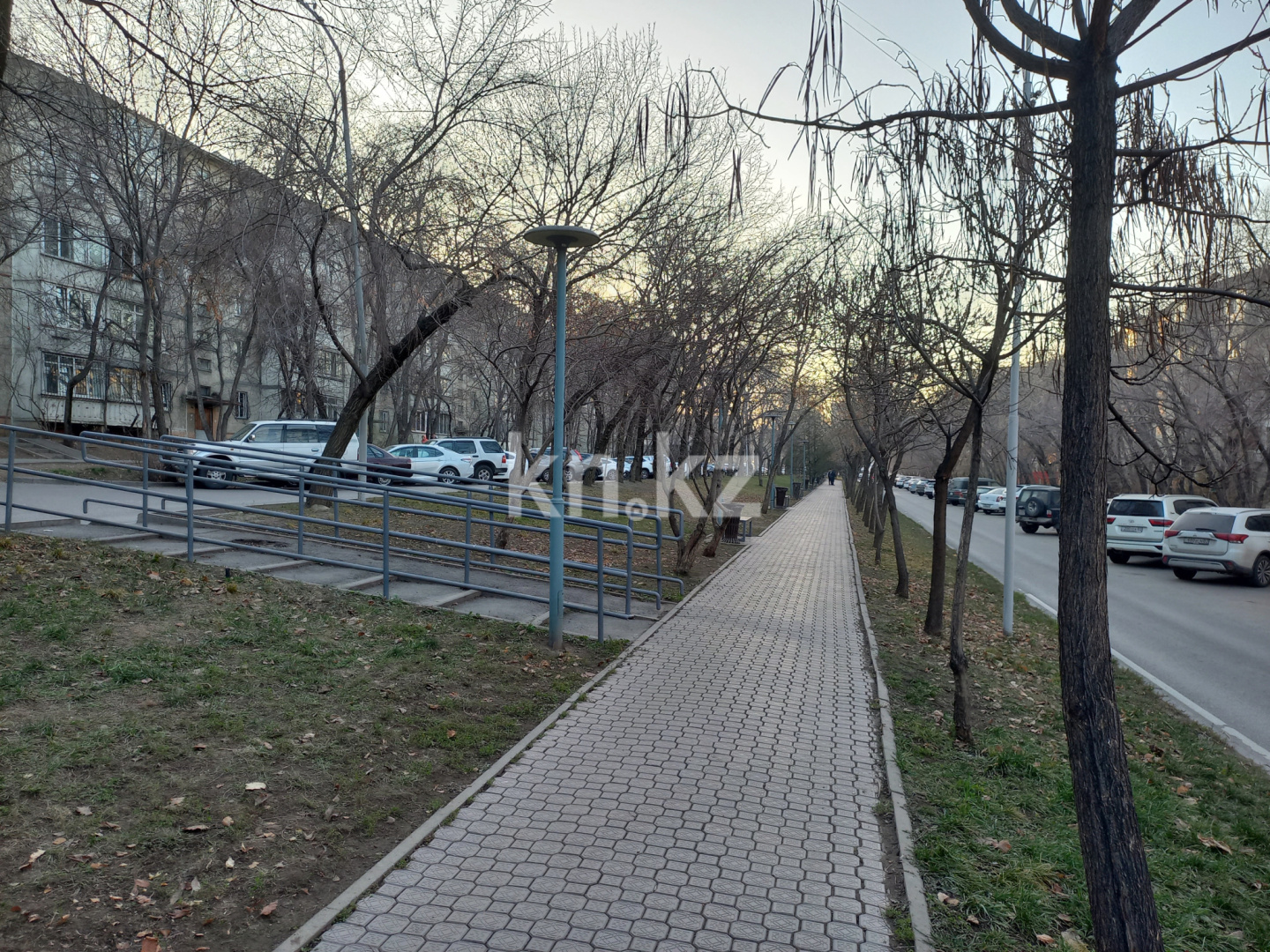 Аренда 1-комнатной квартиры, 33 м², ул. Жарокова в Алматы - фото 18