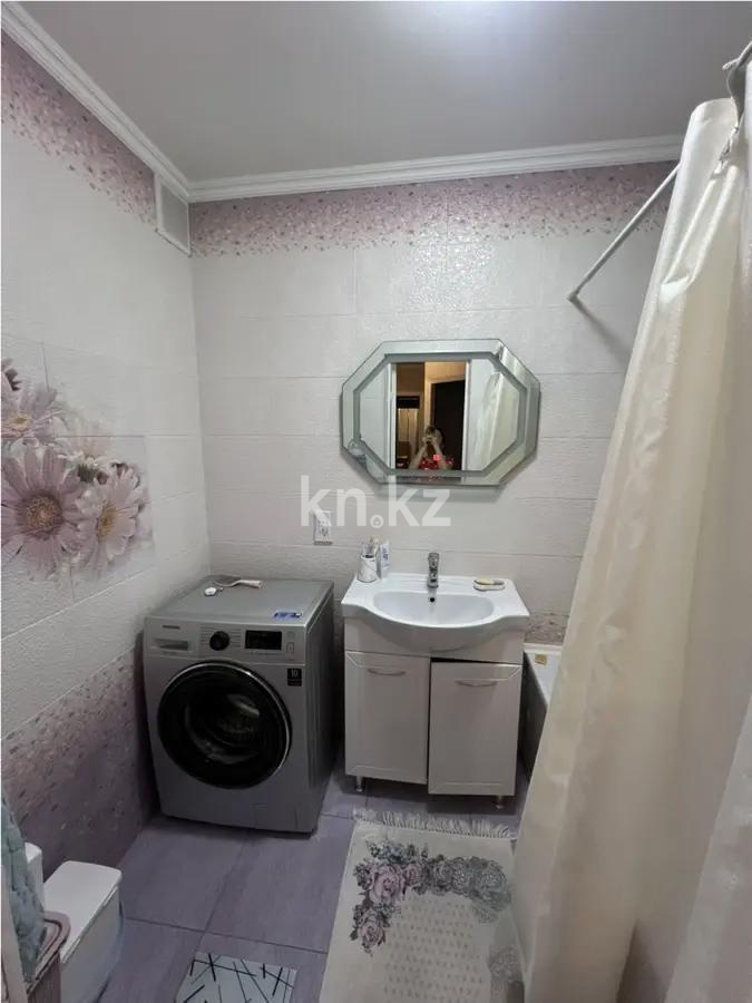 Продажа 3-комнатной квартиры, 78.1 м², ул. Азербаева, дом  6/3 в Астане - фото 5