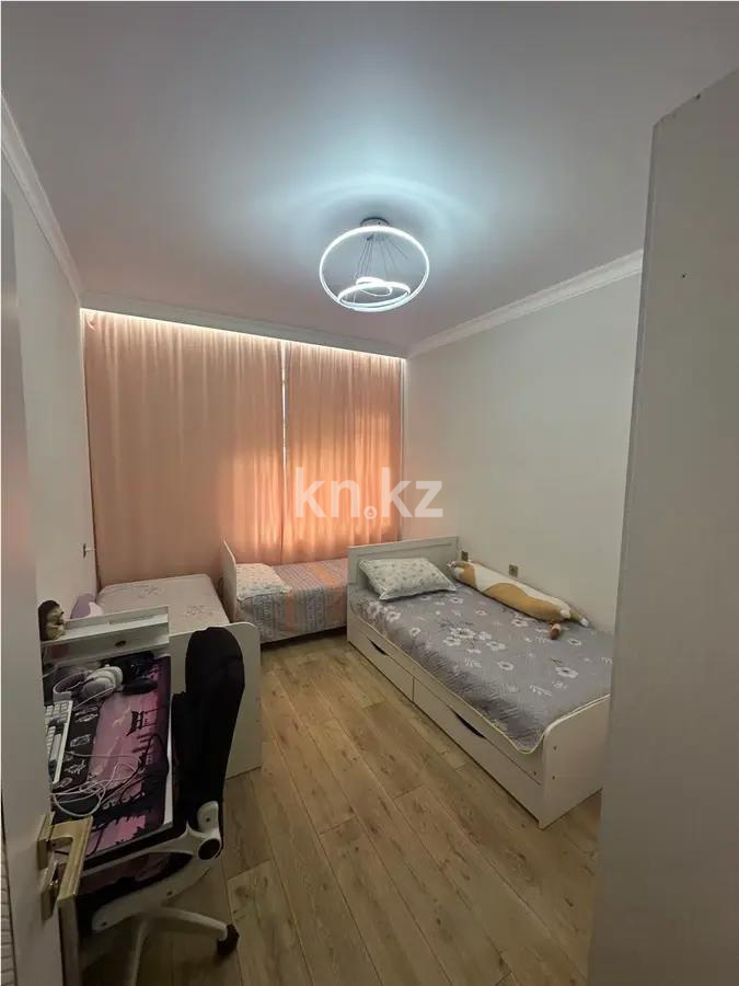 Продажа 3-комнатной квартиры, 82.9 м², ул. Е-181, дом  1/2 в Астане