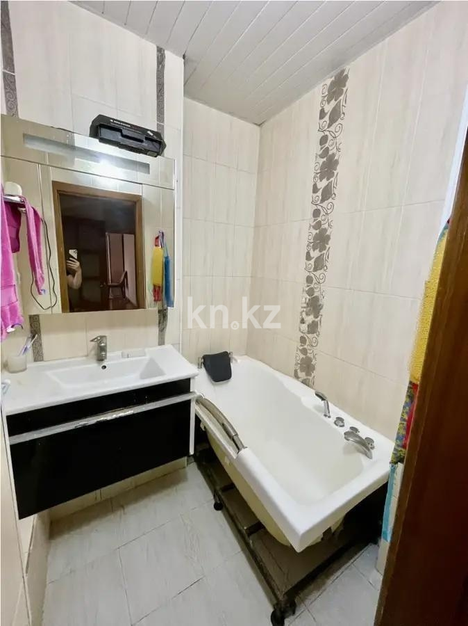 Продажа 3-комнатной квартиры, 65.7 м² в Алматы - фото 5