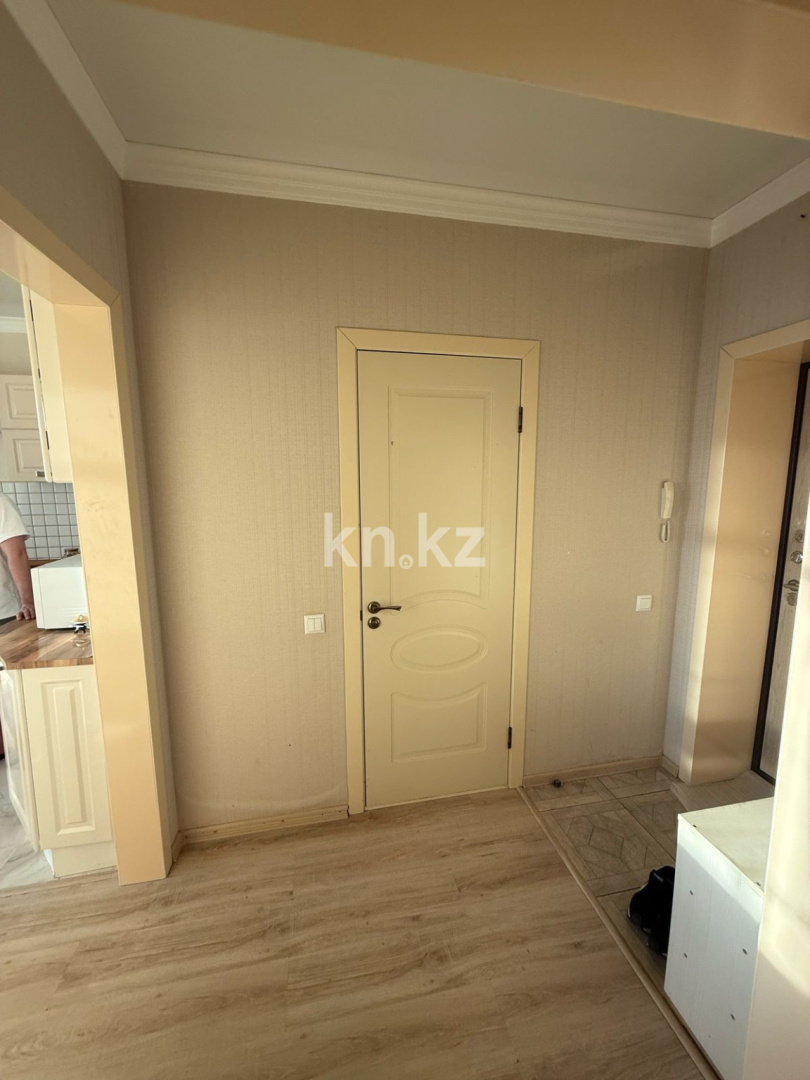 Аренда 1-комнатной квартиры, 37 м², ул. Кайсенова, дом  2 - пр. Улы Дала в Астане - фото 3