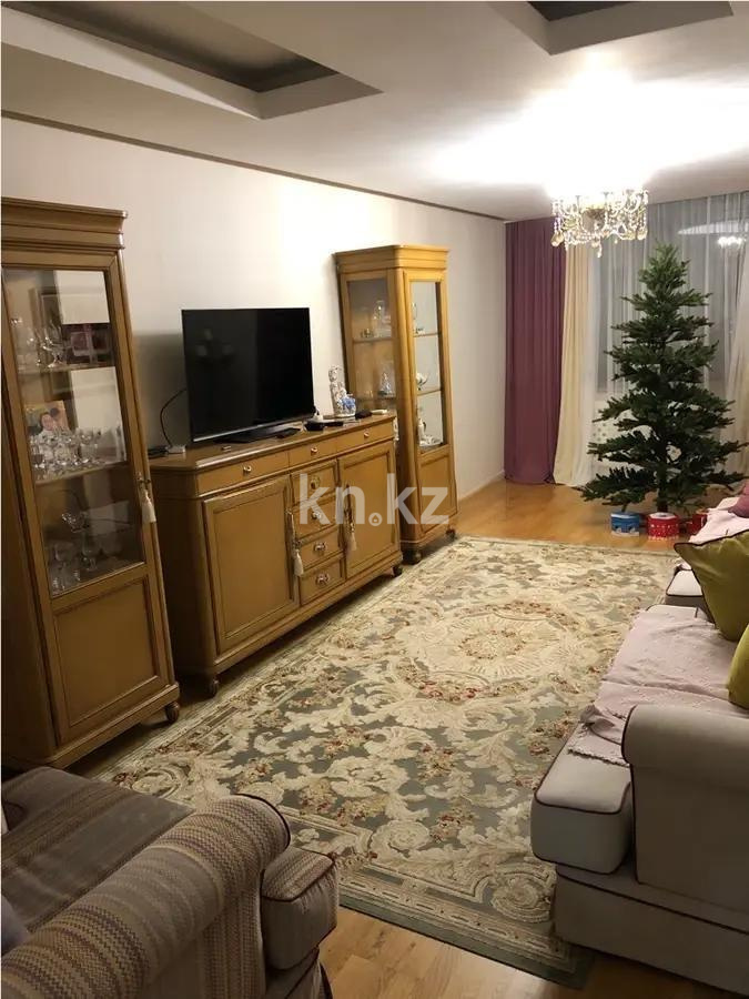 Продажа 4-комнатной квартиры, 130 м², ул. Наурызбай батыра, дом  99/1 в Алматы