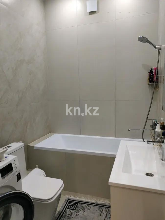 Продажа 2-комнатной квартиры, 63 м², ул. Нарикбаева, дом  14 в Астане - фото 3