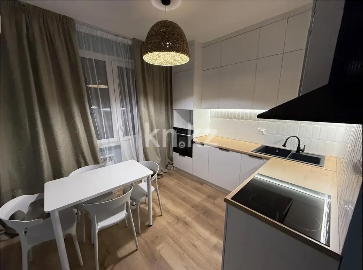 Продажа 3-комнатной квартиры, 70.2 м² в Алматы - фото 3