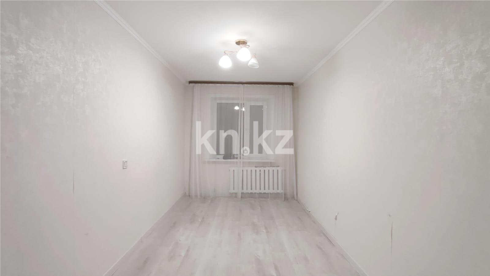 Продажа 3-комнатной квартиры, 57 м², мкр-н 13, дом  33 в Караганде - фото 12