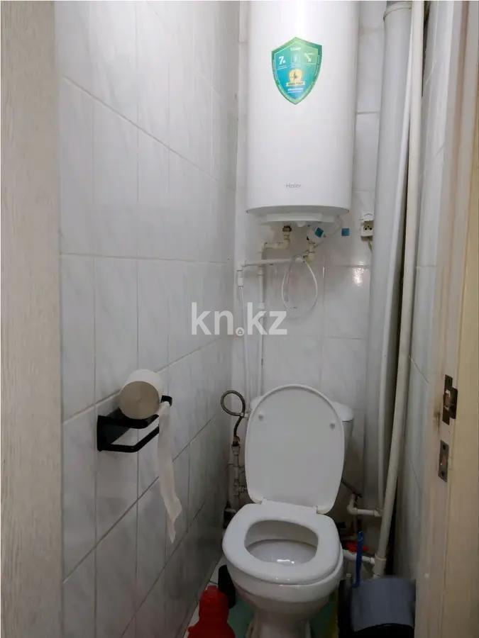 Продажа 2-комнатной квартиры, 44 м², 14-й мкр., дом  11 в Караганде - фото 5