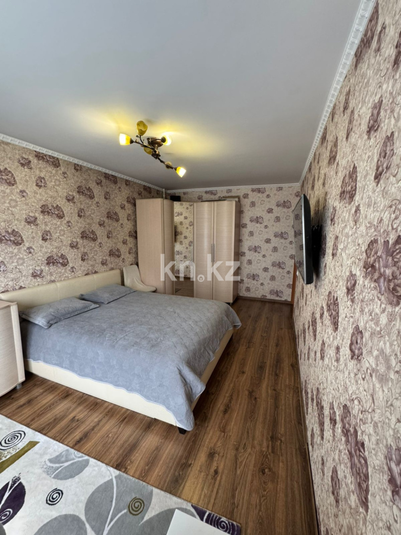 Продажа 3-комнатной квартиры, 62 м², ул. Алиханова, дом  36/2 в Караганде - фото 11