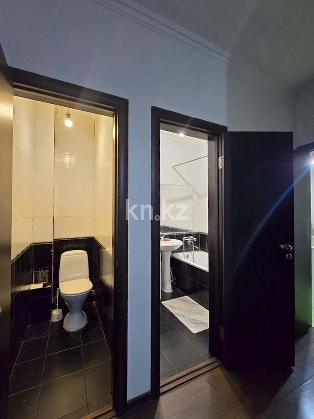 Продажа 3-комнатной квартиры, 73.1 м², ул. Карасай батыра, дом  45/43 - ул. Кунаева в Алматы - фото 15