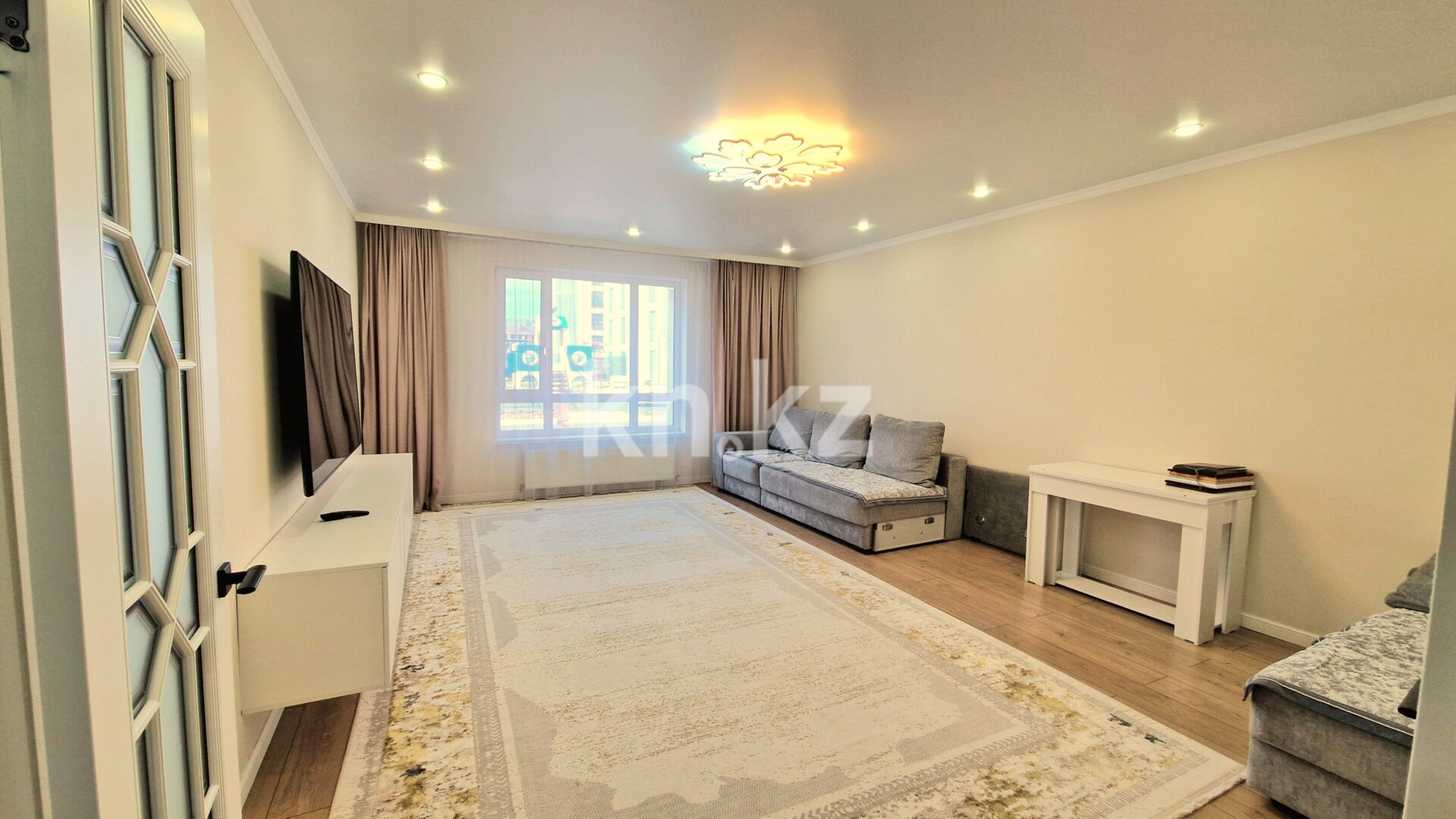 Продажа 3-комнатной квартиры, 108 м² в Астане - фото 2