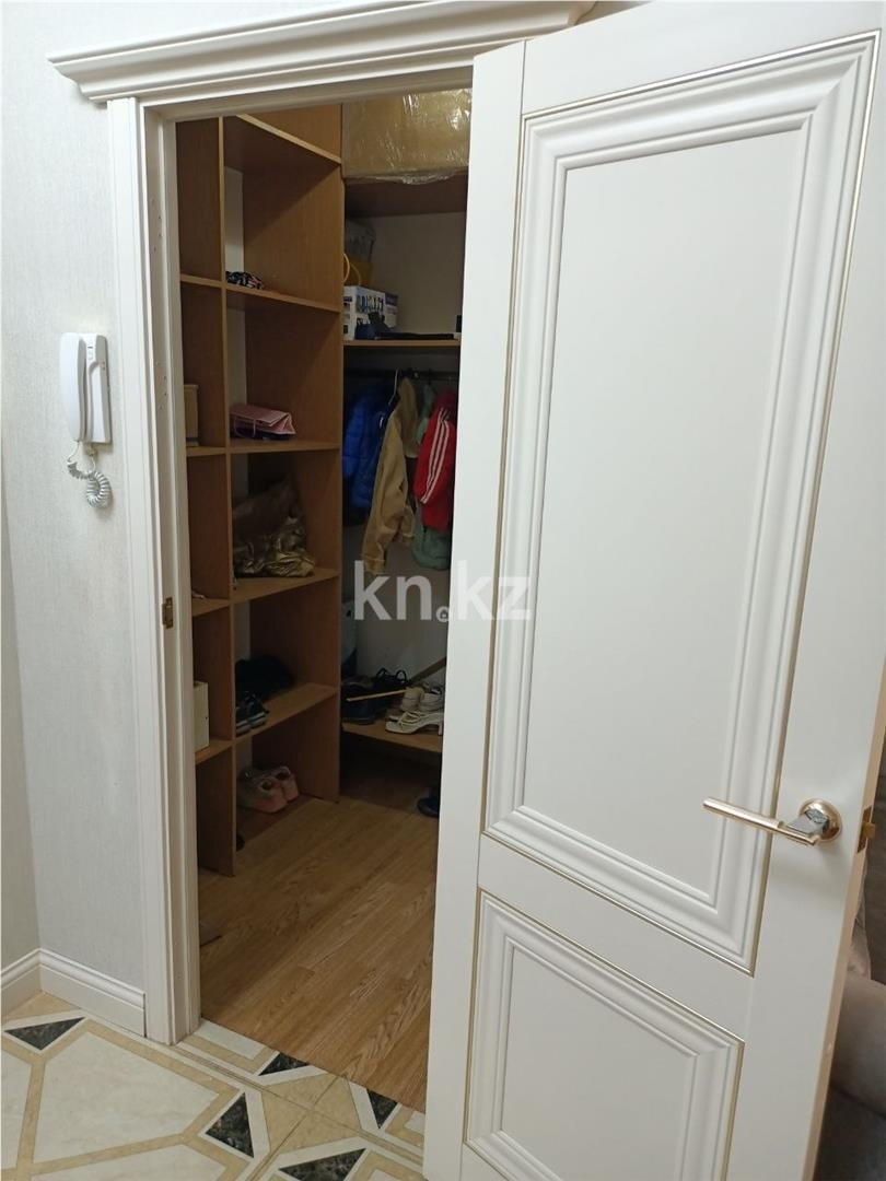 Продажа 4-комнатной квартиры, 177.6 м² в Астане - фото 34