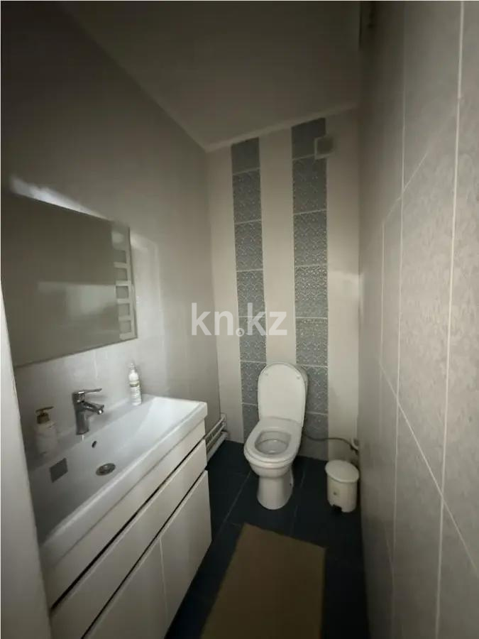 Продажа 3-комнатной квартиры, 68 м², ул. Сыганак, дом  25 в Астане - фото 6