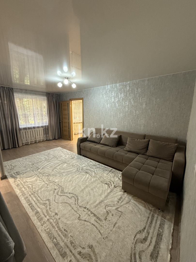 Аренда 2-комнатной квартиры посуточно, 44 м², ул. Кайсенова, дом  119 в Усть-Каменогорске - фото 6