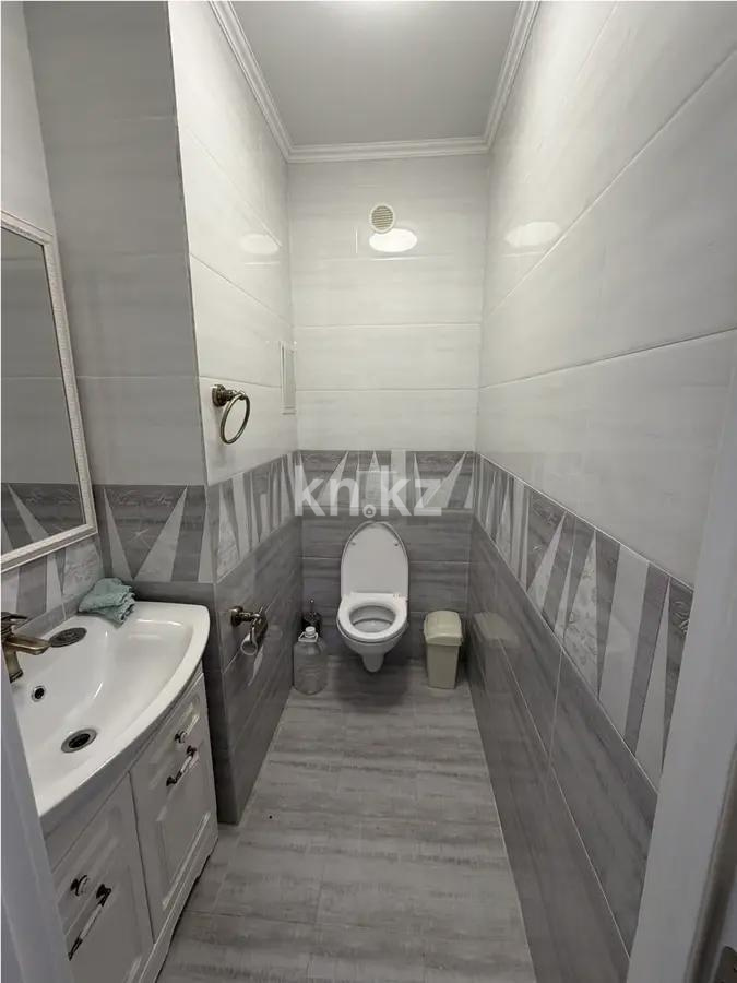 Продажа 2-комнатной квартиры, 74 м², ул. Бузурбаева, дом  4б в Алматы - фото 5