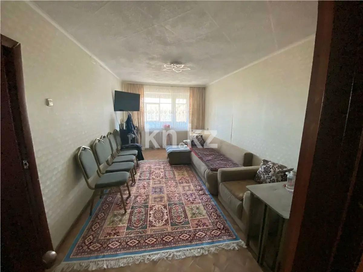 Продажа 2-комнатной квартиры, 44 м², 13-й мкр., дом  3 в Караганде
