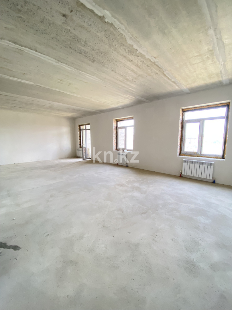 Продажа 5-комнатной квартиры, 147 м², пр. Республики, дом  49/1 в Караганде - фото 18