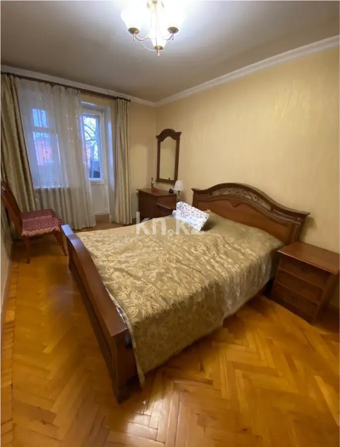 Продажа 3-комнатной квартиры, 64 м², ул. Крылова, дом  54 в Караганде - фото 2