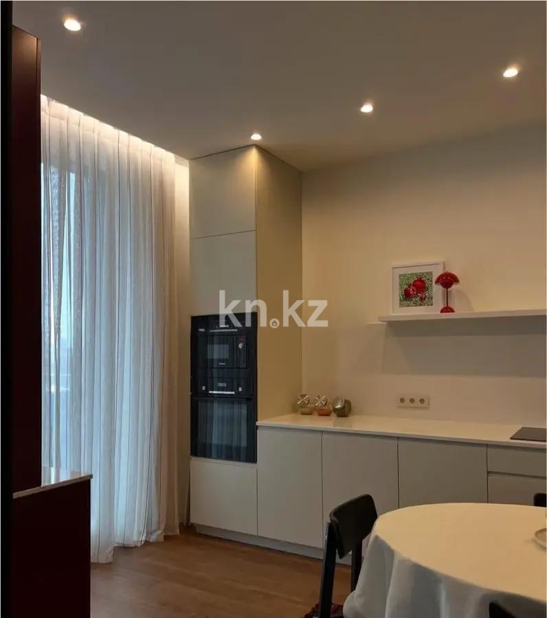 Продажа 2-комнатной квартиры, 82 м², ул. Сарайшык, дом  34/4 в Астане