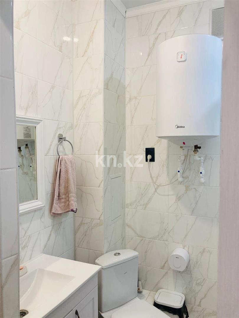 Продажа 2-комнатной квартиры, 62 м² в Караганде - фото 11