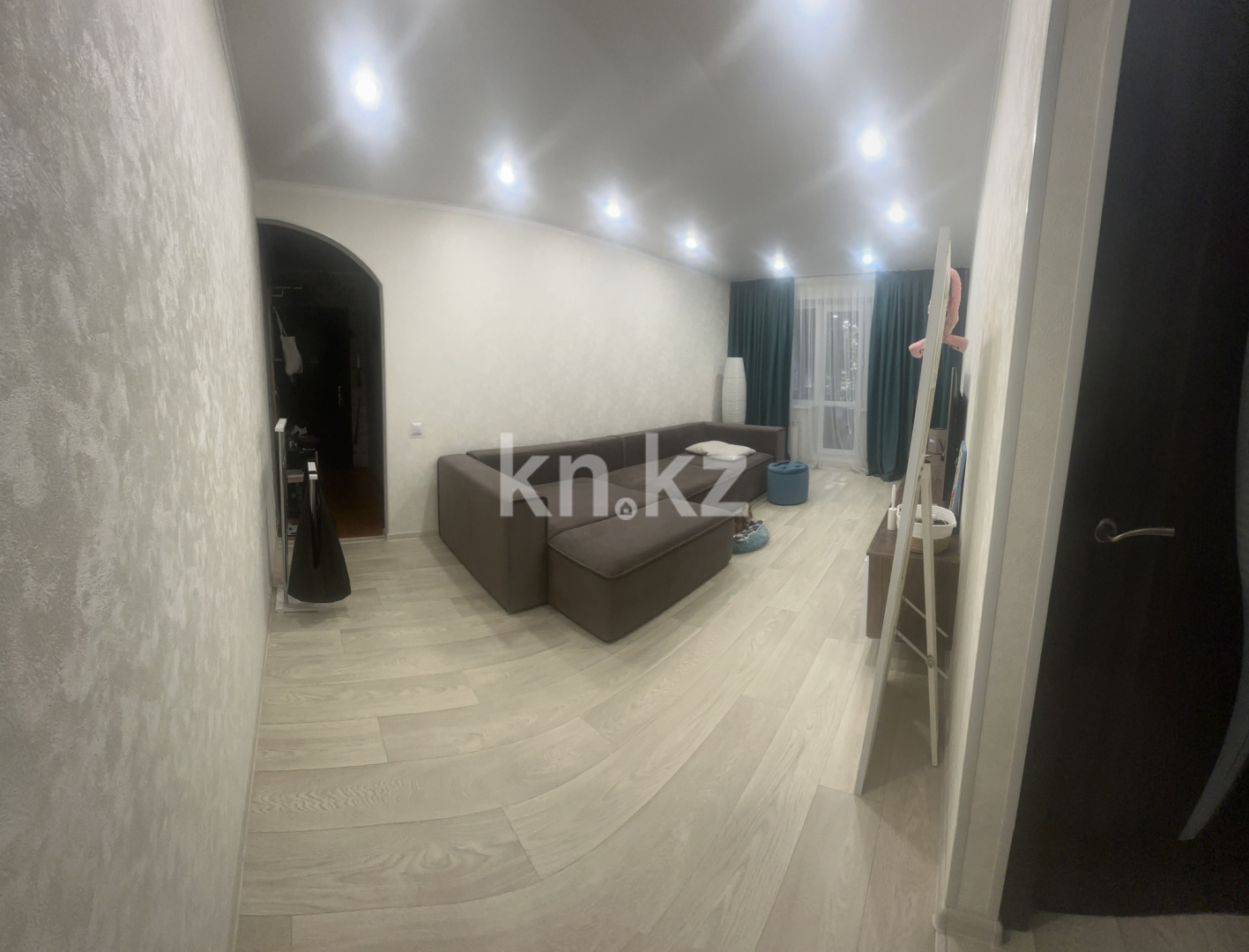 Продажа 3-комнатной квартиры, 58.7 м², ул. Абая, дом  54 в Темиртау - фото 2