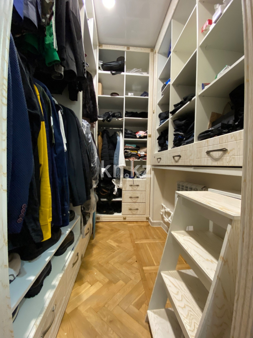 Продажа 5-комнатной квартиры, 92 м² в Караганде - фото 4