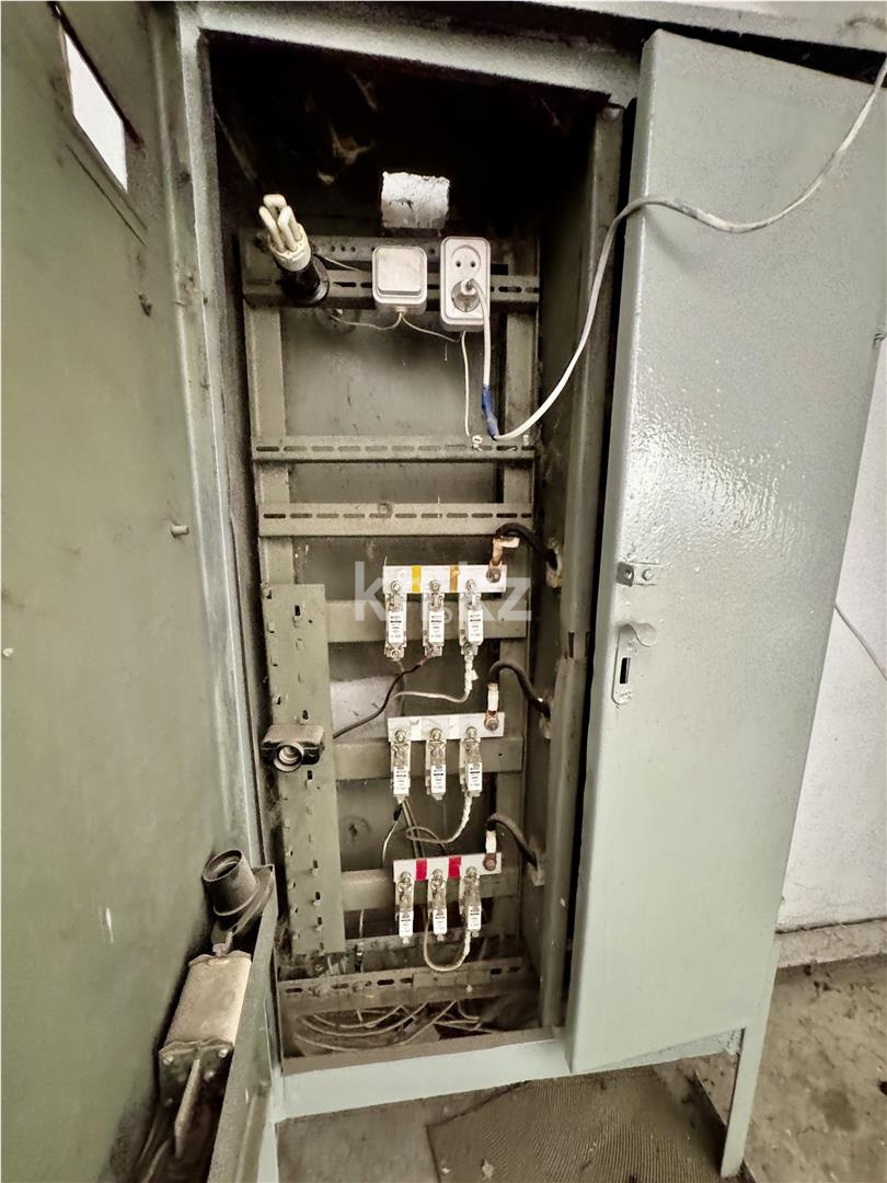 Продажа 3-комнатной квартиры, 93 м², ул. Гоголя, дом  46/3 в Караганде - фото 39