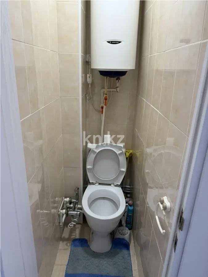 Продажа 2-комнатной квартиры, 50 м², пр. Республики, дом  14 в Караганде - фото 5