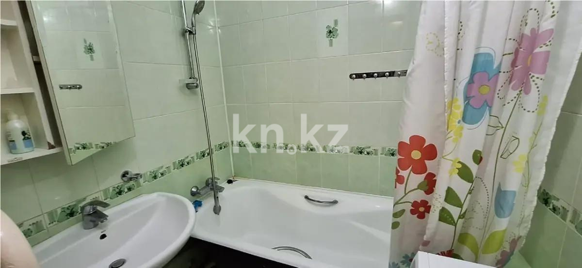 Продажа 3-комнатной квартиры, 65 м², ул. Розыбакиева, дом  136 в Алматы - фото 5