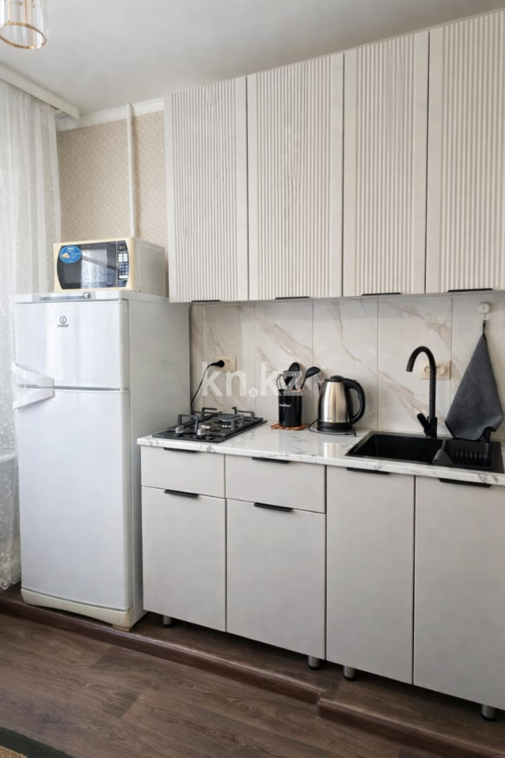 Аренда 1-комнатной квартиры посуточно, 35 м² в Уральске - фото 2