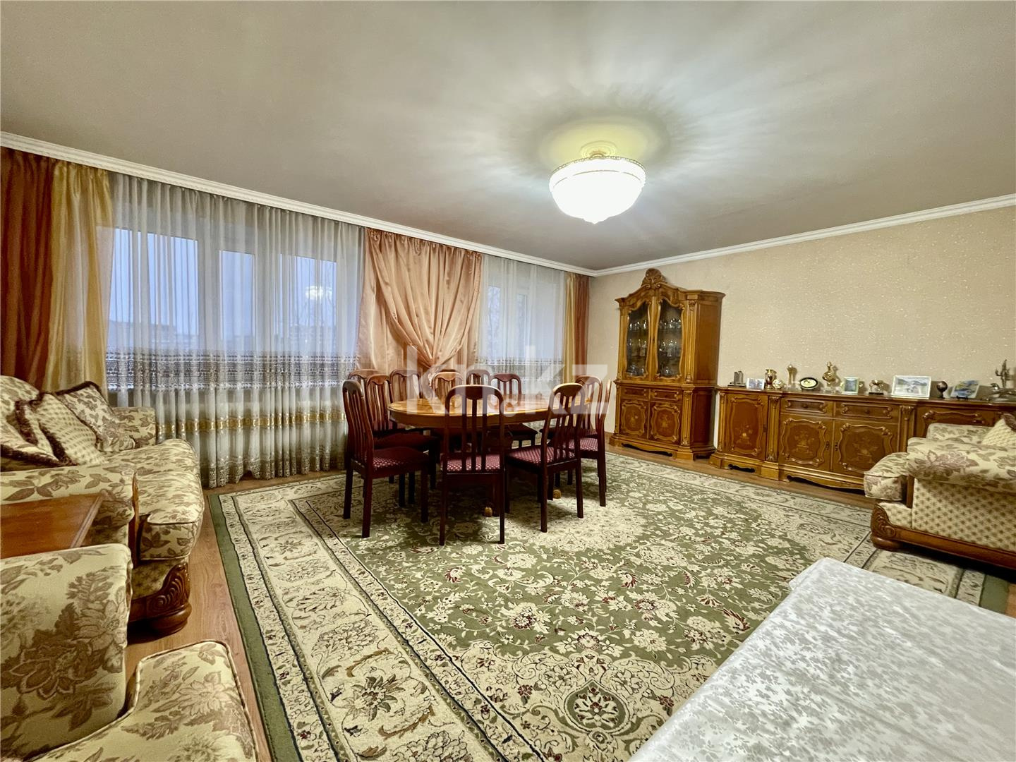 Продажа 4-комнатной квартиры, 117 м², пр. Республики, дом  4 в Караганде - фото 5