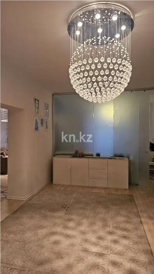 Продажа 3-комнатной квартиры, 129 м² в Астане