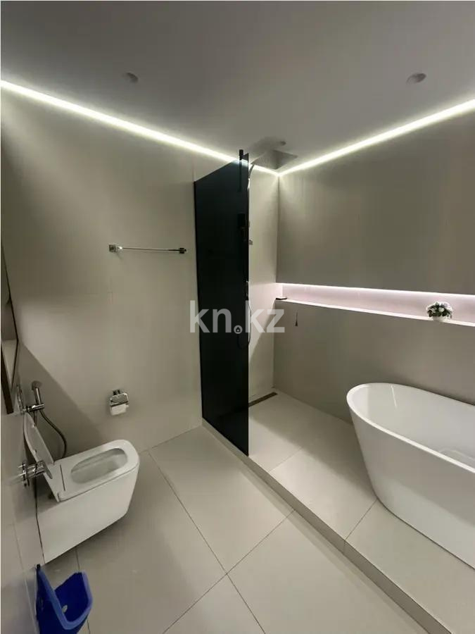 Продажа 2-комнатной квартиры, 53 м², ул. Утепова, дом  31 в Алматы - фото 4