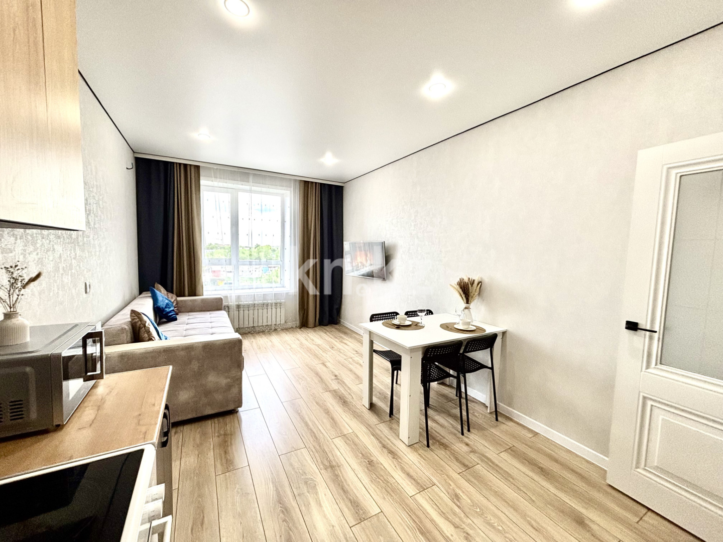 Продажа 2-комнатной квартиры, 45 м² в Астане - фото 2