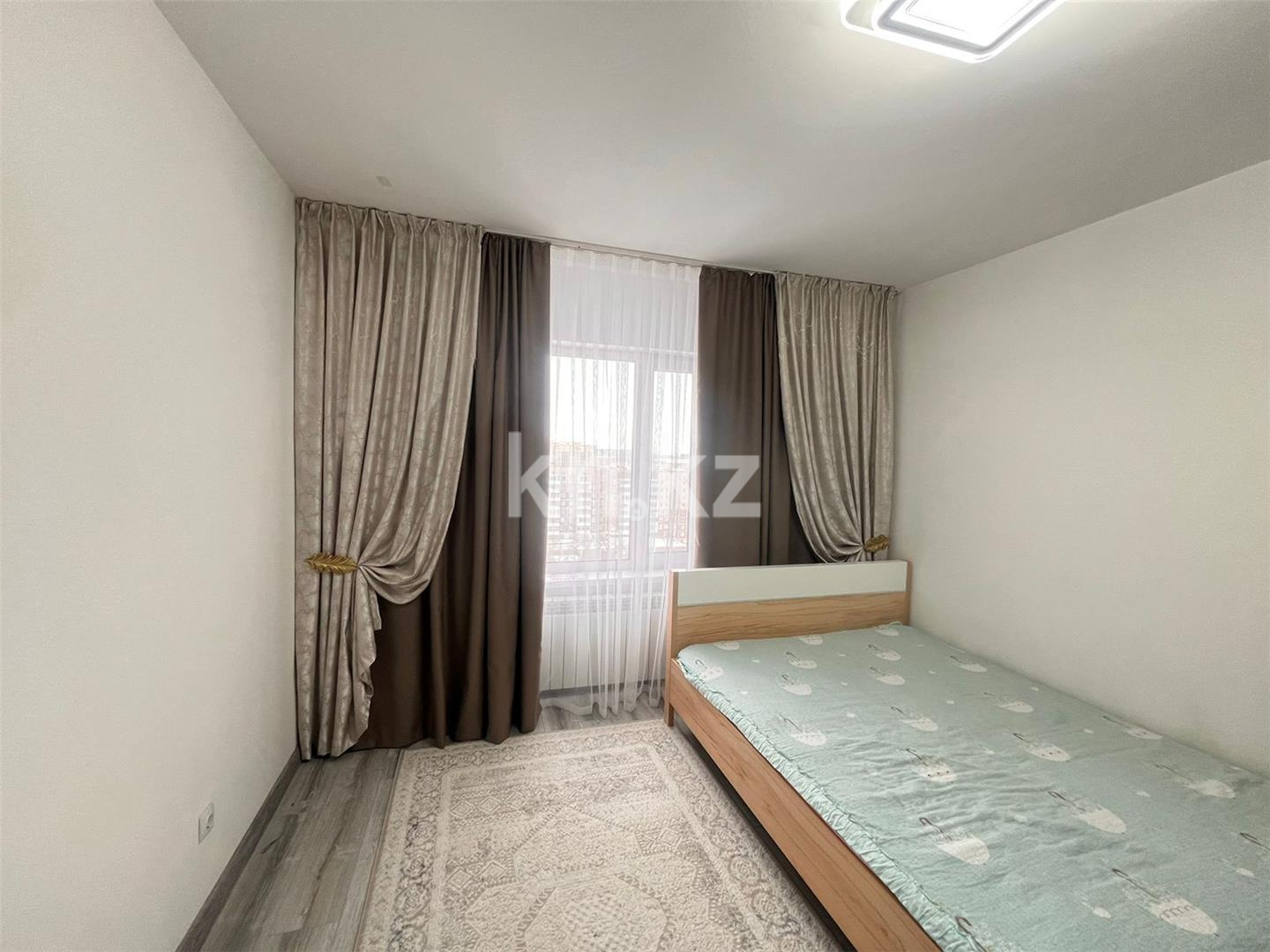 Продажа 3-комнатной квартиры, 89 м², пр. Шахтеров, дом  60 в Караганде - фото 3