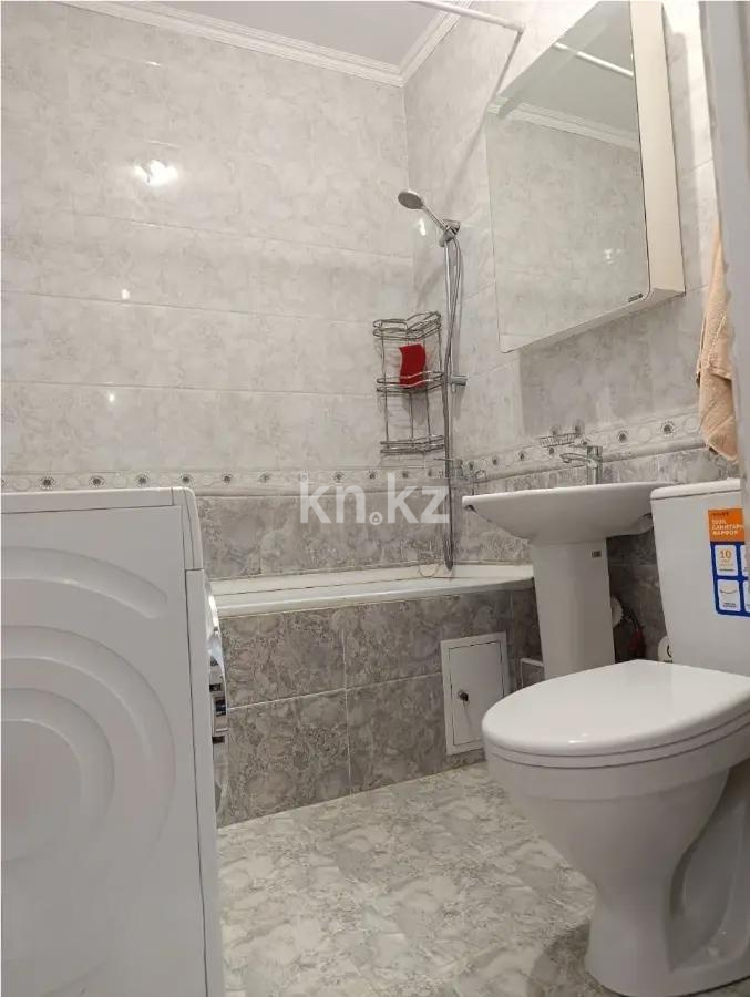 Продажа 1-комнатной квартиры, 43 м², ул. Радостовца, дом  158 в Алматы - фото 3