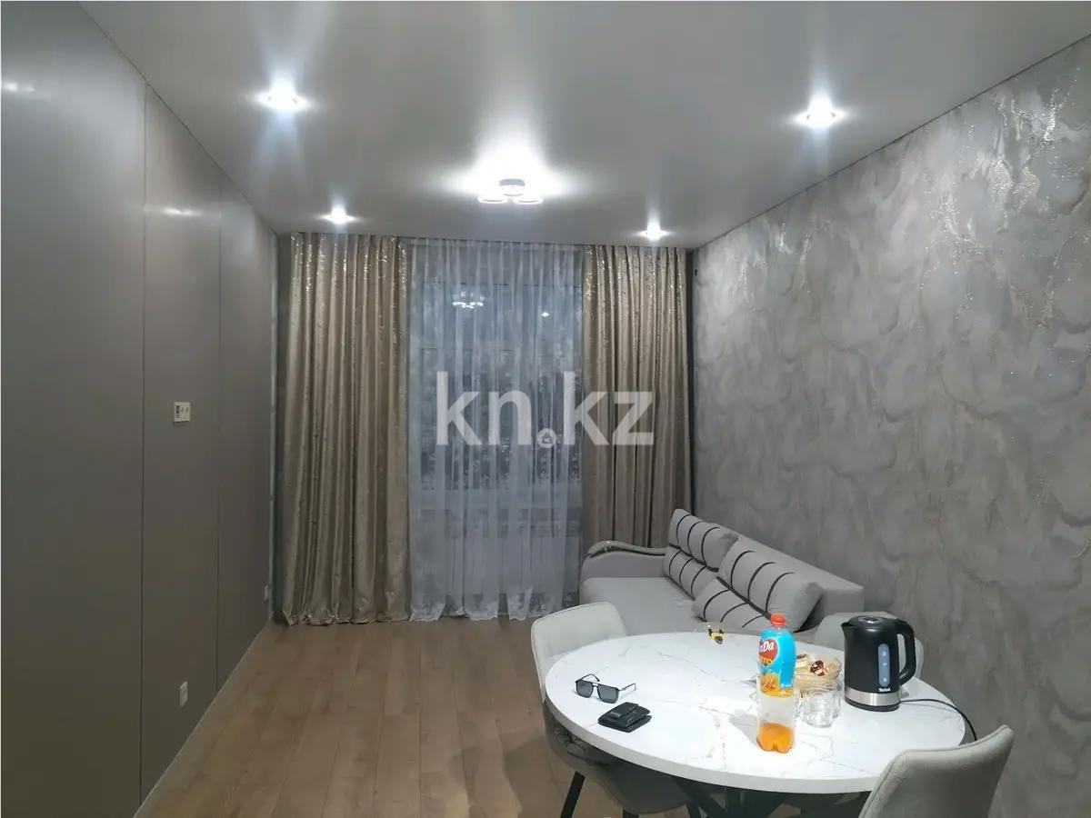 Продажа 3-комнатной квартиры, 72 м² в Караганде