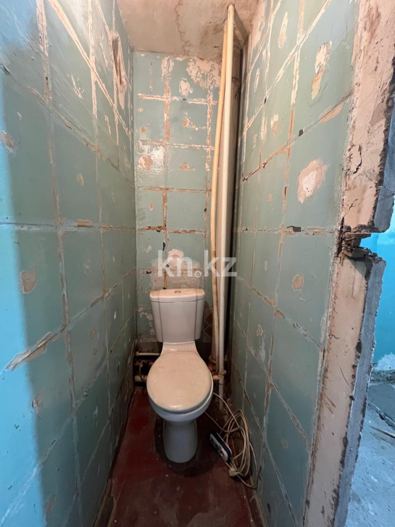 Продажа 3-комнатной квартиры, 63 м², пр. Республики, дом  24 в Караганде - фото 10