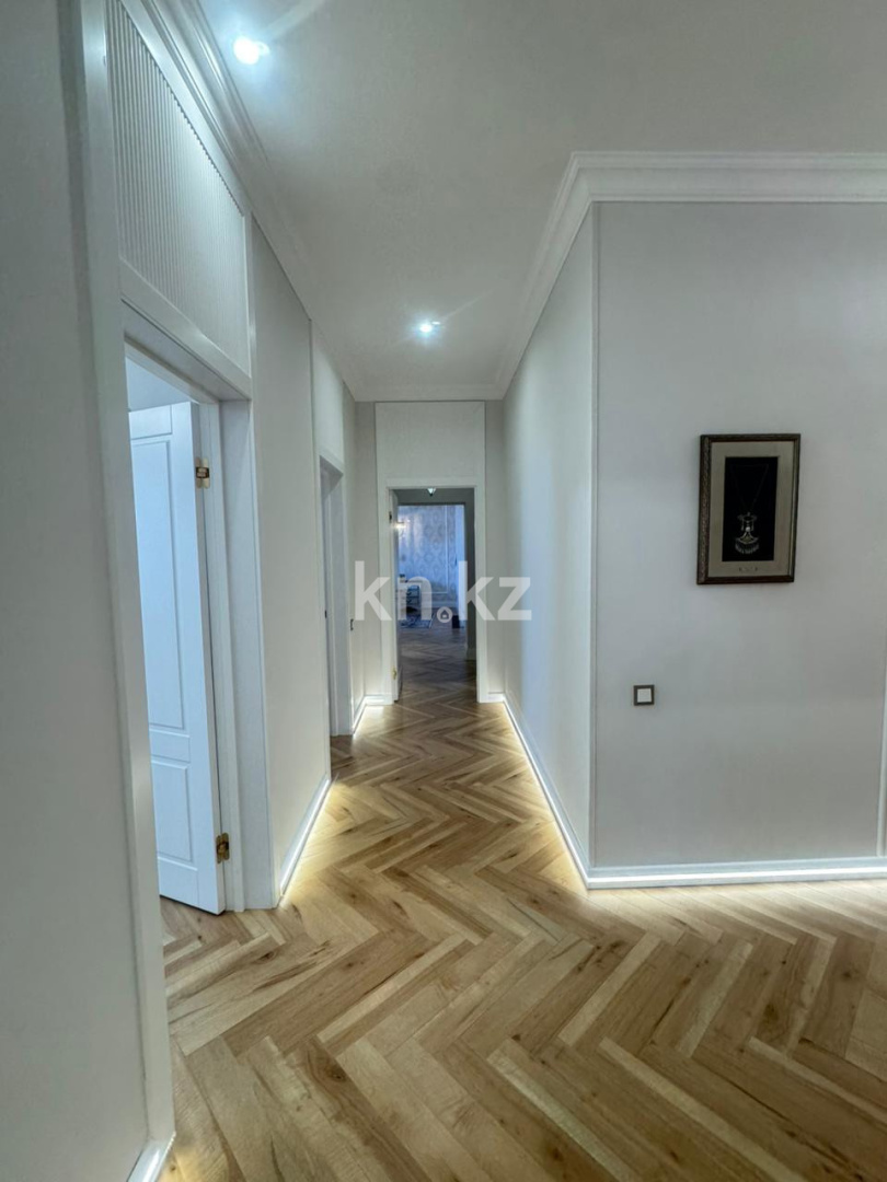 Продажа 4-комнатной квартиры, 175 м² в Астане - фото 4