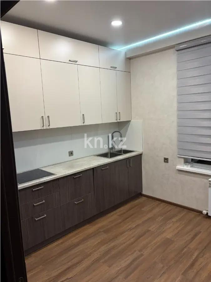 Продажа 3-комнатной квартиры, 71.8 м², ул. 16-я, дом  5 в Алматы - фото 3