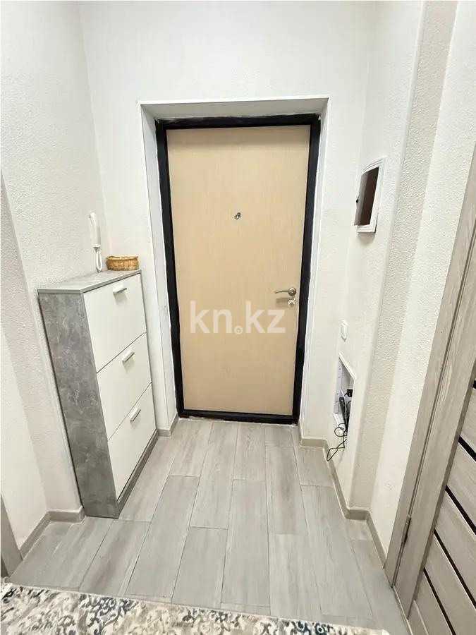 Продажа 1-комнатной квартиры, 42 м², ул. Рыскулбекова, дом  29/а в Астане - фото 4