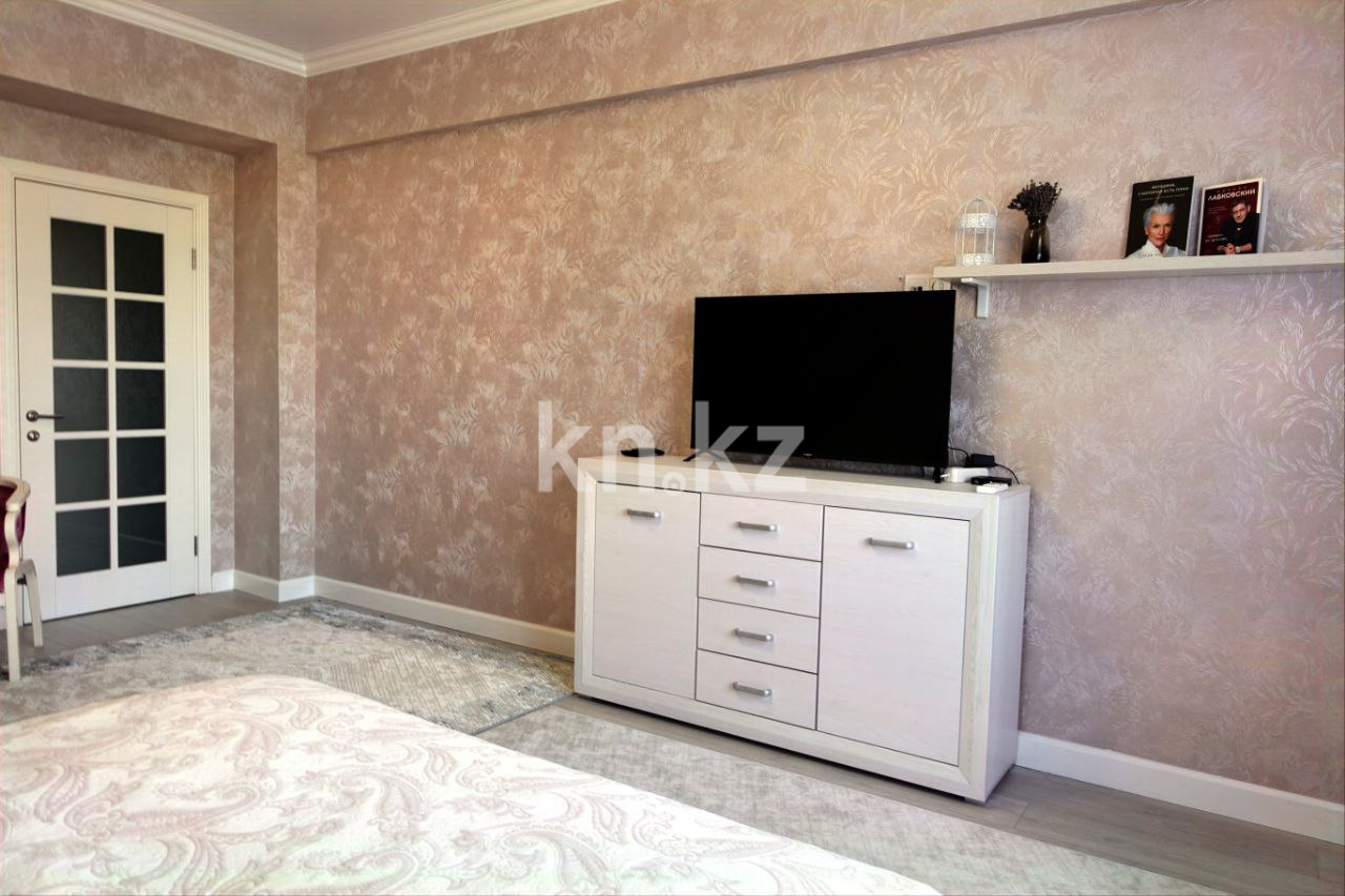 Аренда 3-комнатной квартиры посуточно, 97 м², ул. Майлина, дом  54 - ул. Бухтарминская в Алматы - фото 2