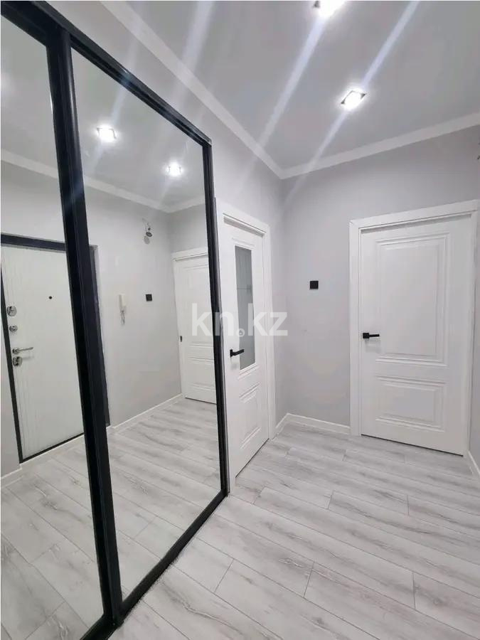 Продажа 1-комнатной квартиры, 42 м², мкр-н Аксай-4, дом  79 в Алматы - фото 4