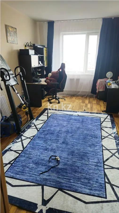 Продажа 3-комнатной квартиры, 89 м², пр. Шахтеров, дом  52 в Караганде