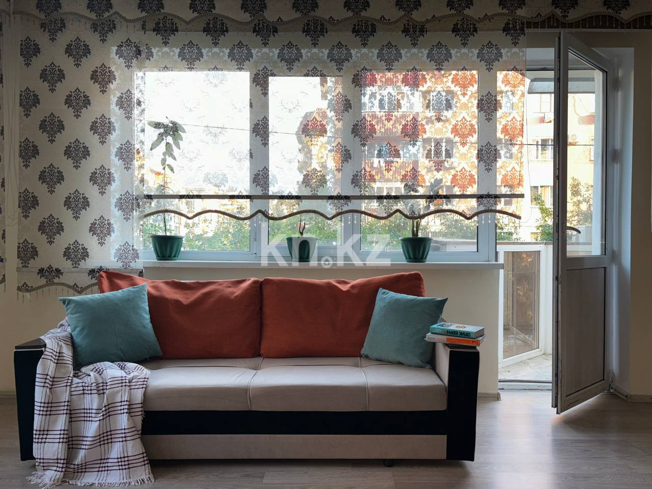 Аренда 2-комнатной квартиры, 80 м² в Алматы