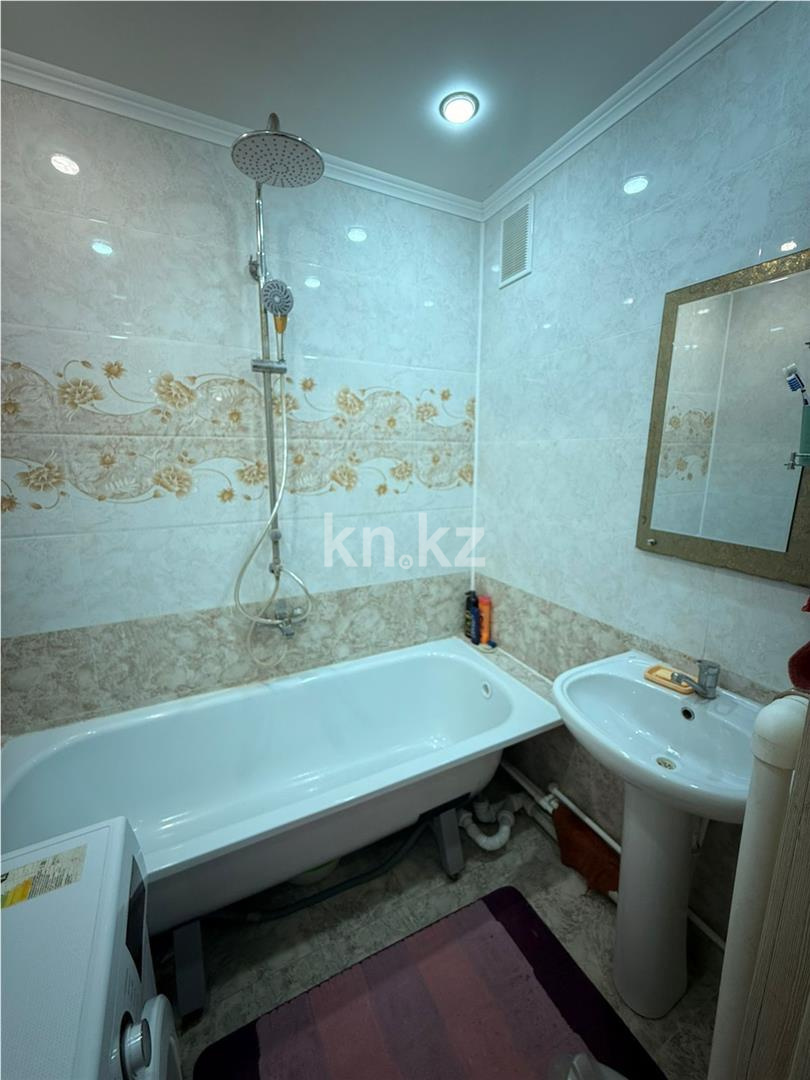 Продажа 3-комнатной квартиры, 65 м² в Караганде - фото 8