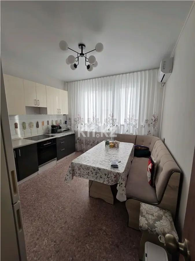 Продажа 3-комнатной квартиры, 75.7 м² в Алматы - фото 4