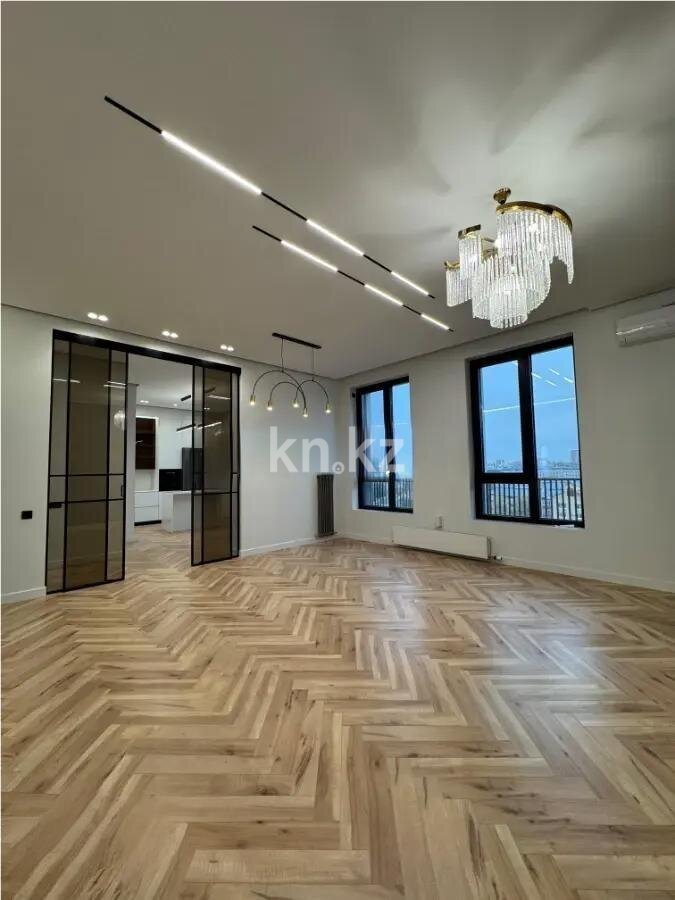 Продажа 4-комнатной квартиры, 170.2 м² в Астане