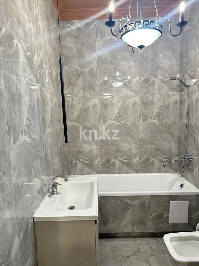 Продажа 3-комнатной квартиры, 69 м², ул. Калдаякова, дом  44 в Астане - фото 7