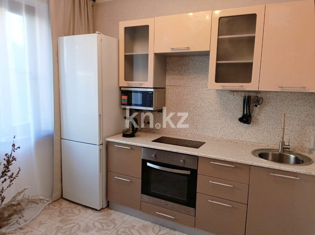 Аренда 1-комнатной квартиры, 31 м², ул. Жандосова, дом  69/1 - ул. Саина в Алматы - фото 2